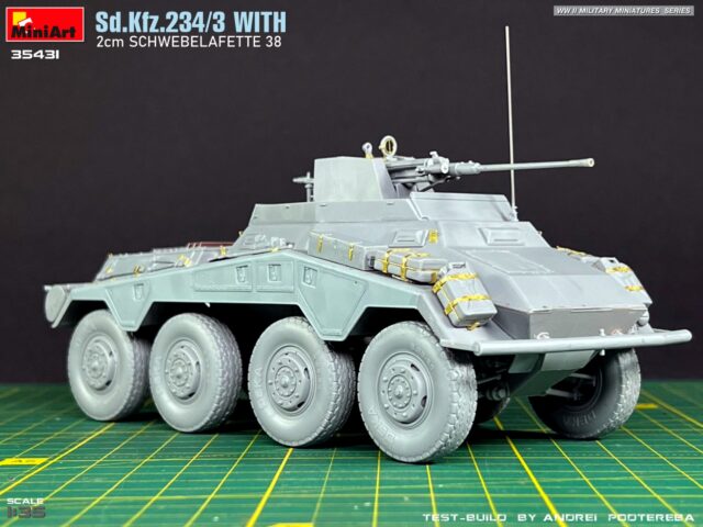 Sd.Kfz.234/3 con 2cm SCHWEBELAFETTE 38