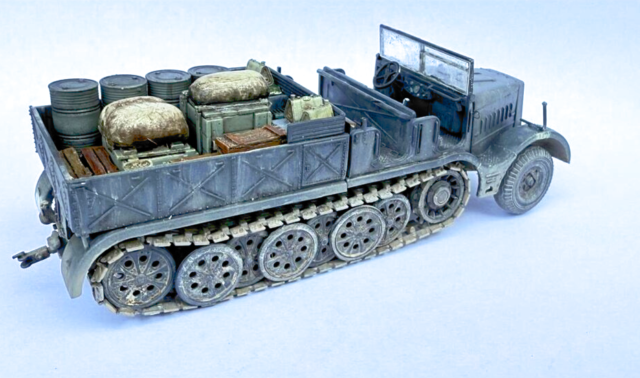 Sd.Kfz. 9 Sonder-Kraftfahrzeug